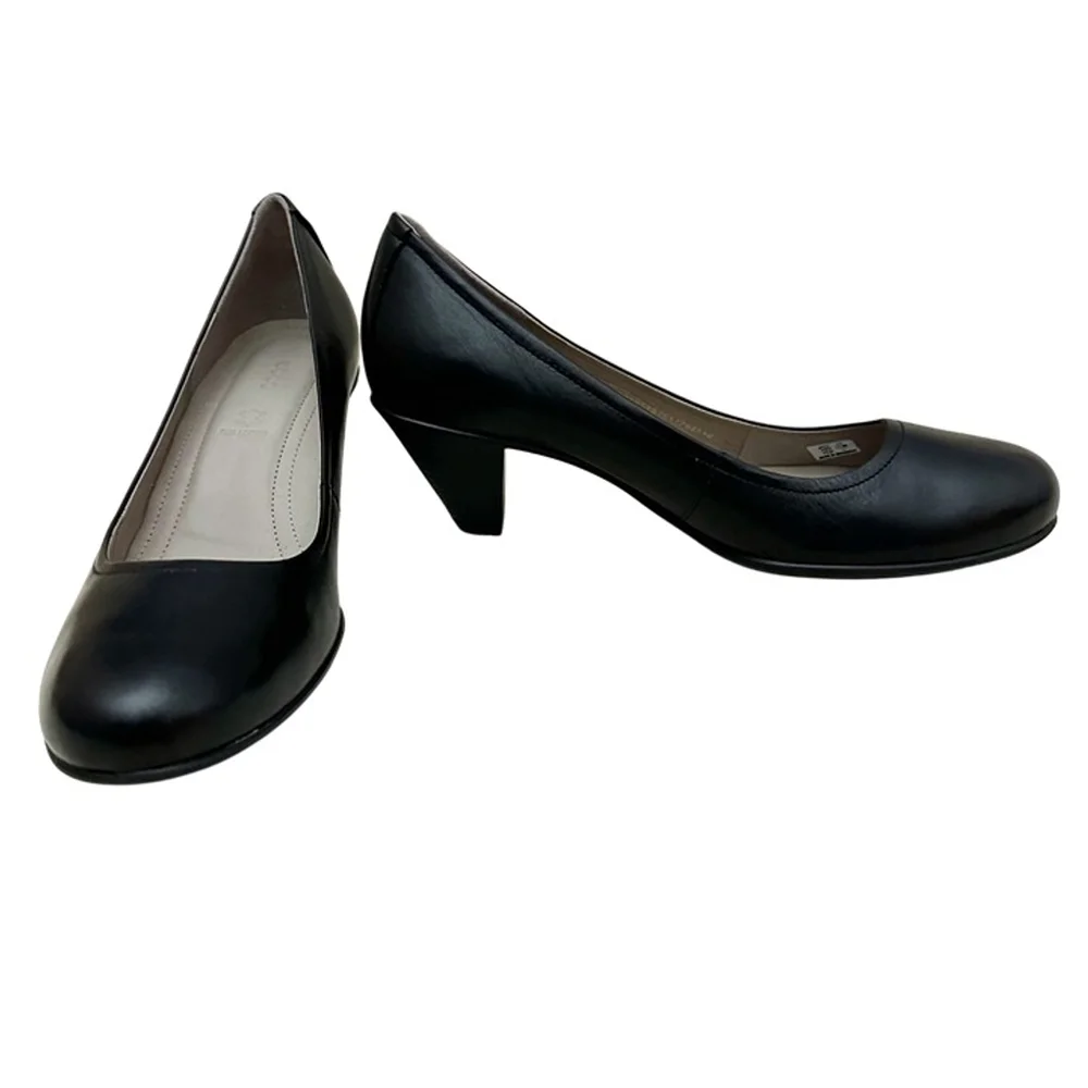 ECCO Black Leather 2.5